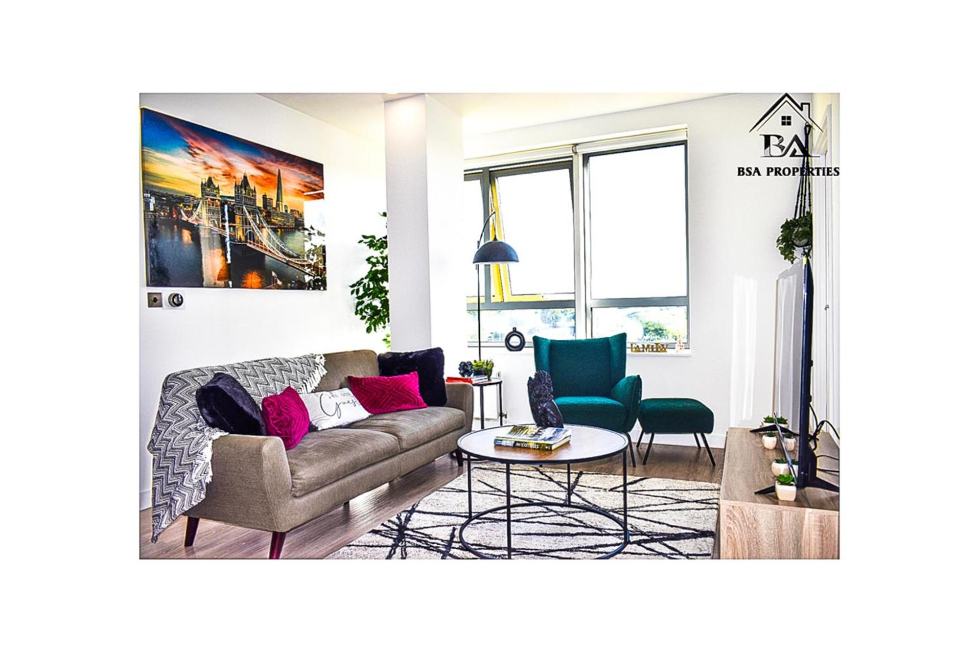 City Centre Apartment Close To Ascot & Legoland Sleep Upto 4 Guests - Parking On Request! 브랙넬 외부 사진