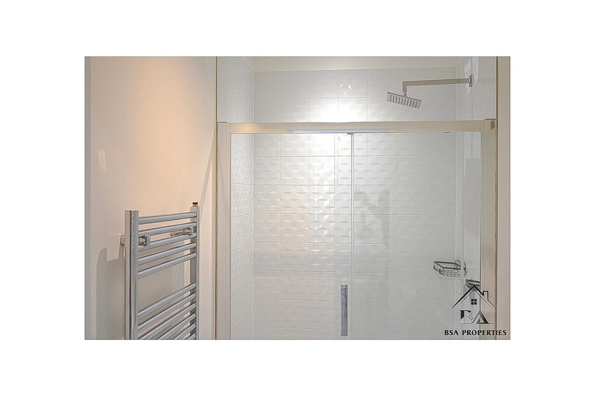 City Centre Apartment Close To Ascot & Legoland Sleep Upto 4 Guests - Parking On Request! 브랙넬 외부 사진