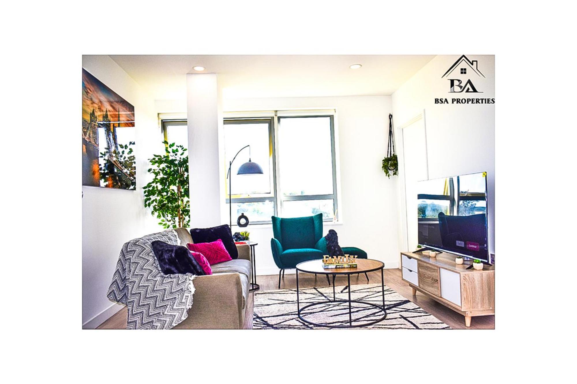 City Centre Apartment Close To Ascot & Legoland Sleep Upto 4 Guests - Parking On Request! 브랙넬 외부 사진