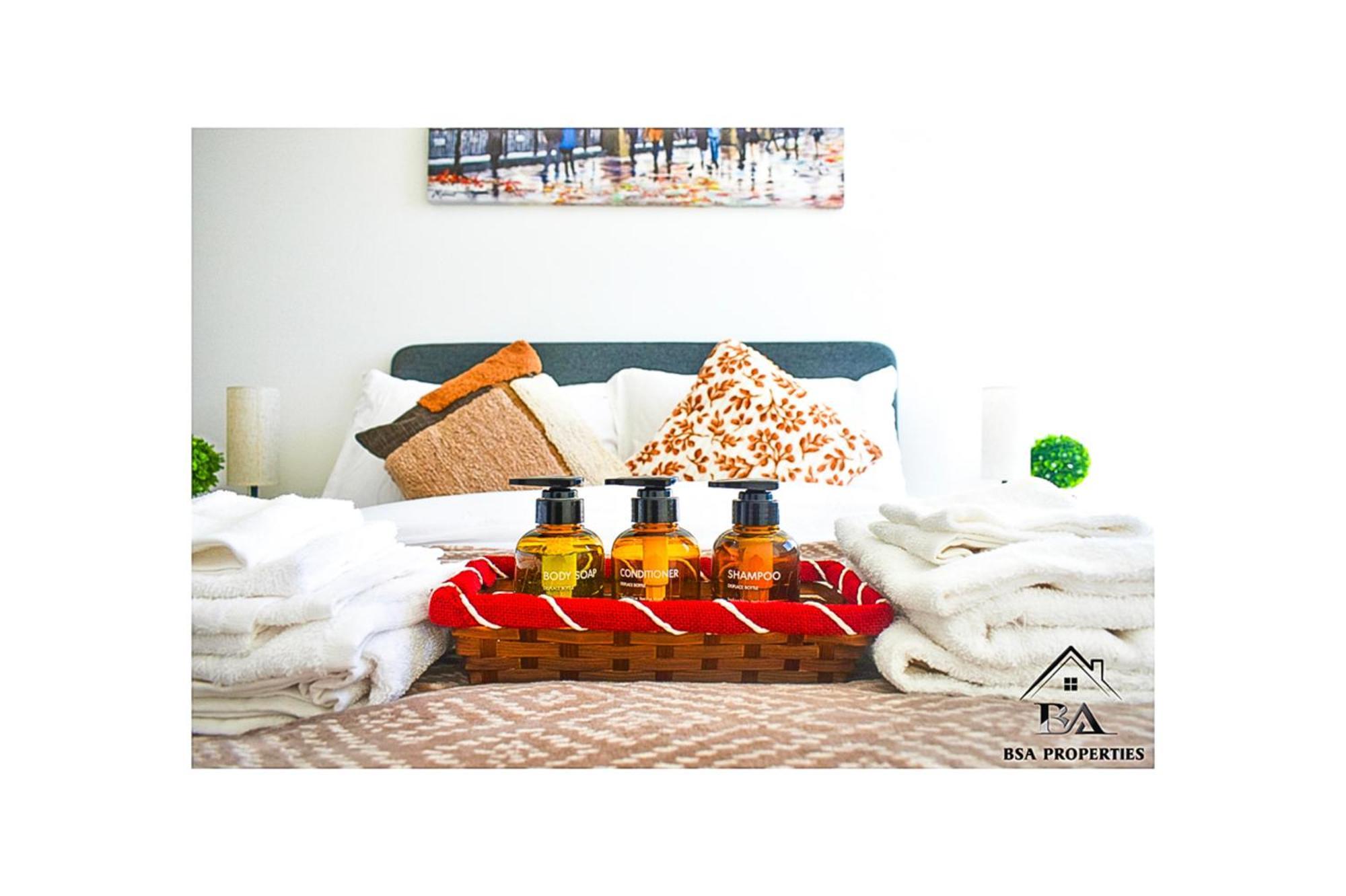 City Centre Apartment Close To Ascot & Legoland Sleep Upto 4 Guests - Parking On Request! 브랙넬 외부 사진