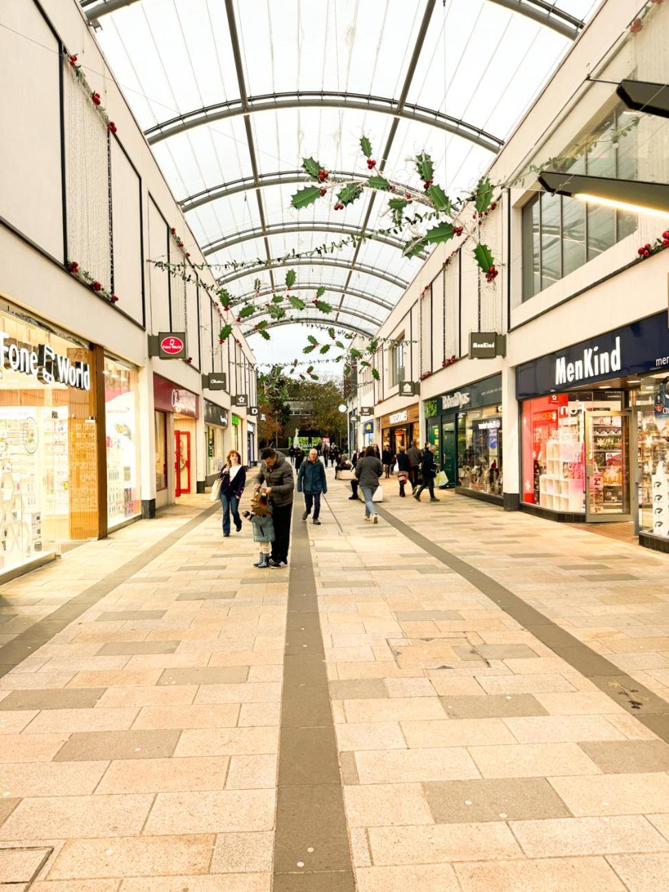 City Centre Apartment Close To Ascot & Legoland Sleep Upto 4 Guests - Parking On Request! 브랙넬 외부 사진